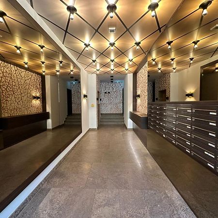 Either Private 2B2B Or Shared 1B1B, Luxury, Bright, Spacious ベルリン エクステリア 写真
