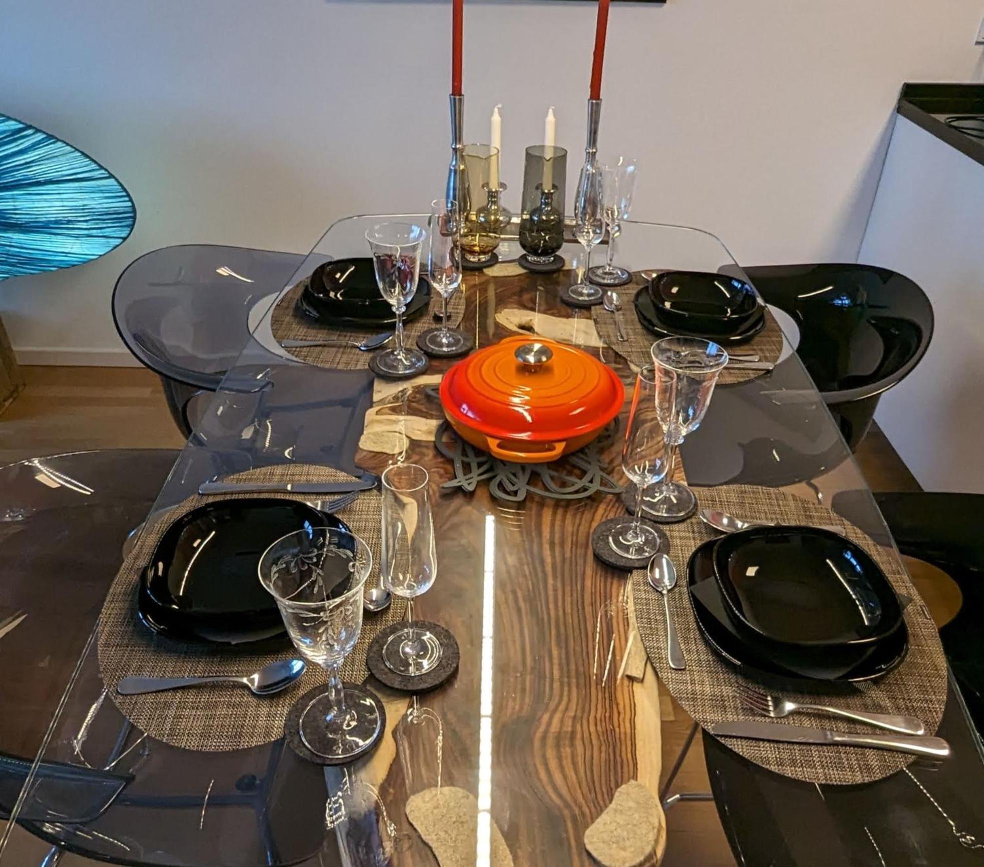 Either Private 2B2B Or Shared 1B1B, Luxury, Bright, Spacious ベルリン 部屋 写真