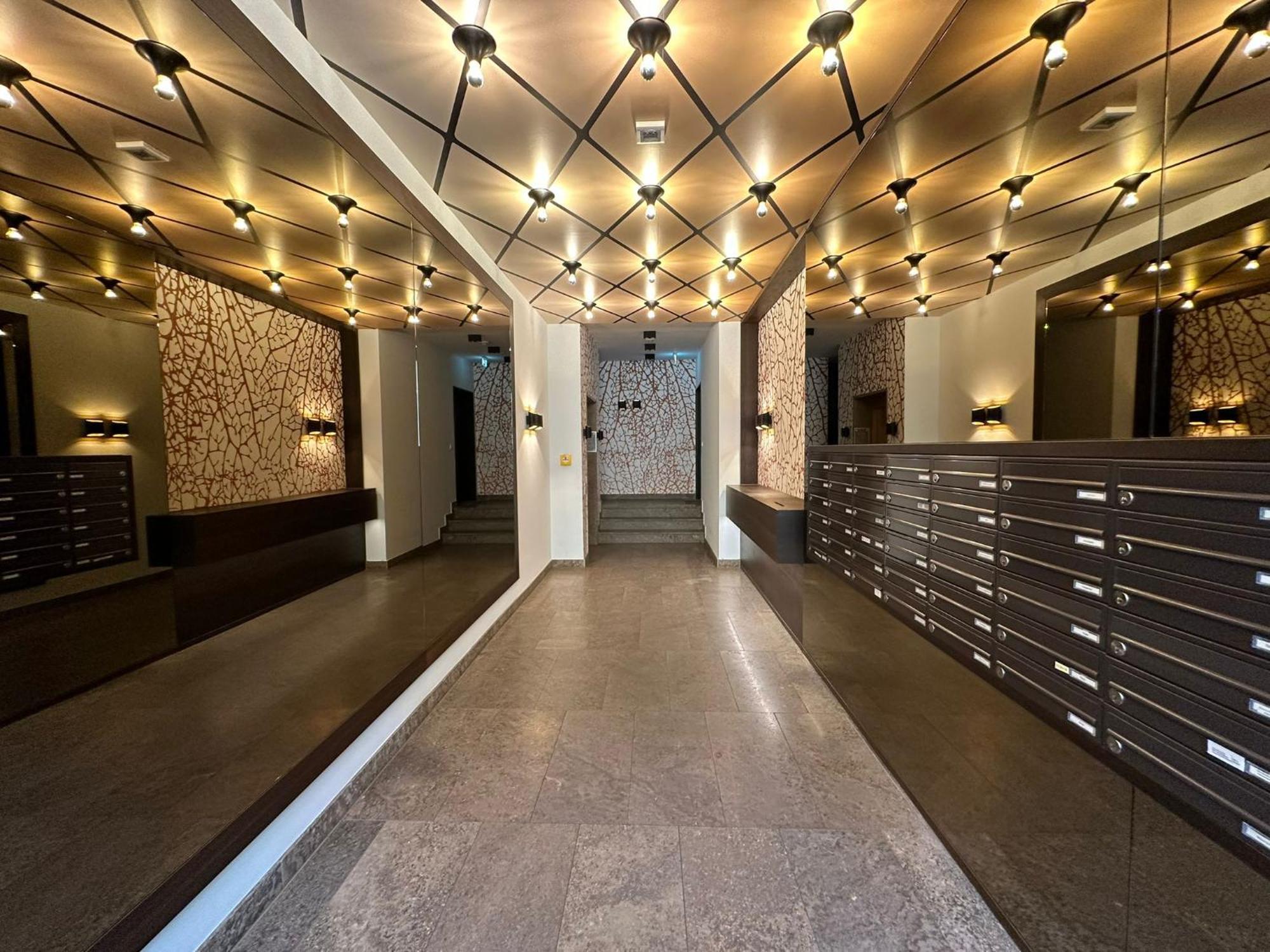 Either Private 2B2B Or Shared 1B1B, Luxury, Bright, Spacious ベルリン エクステリア 写真